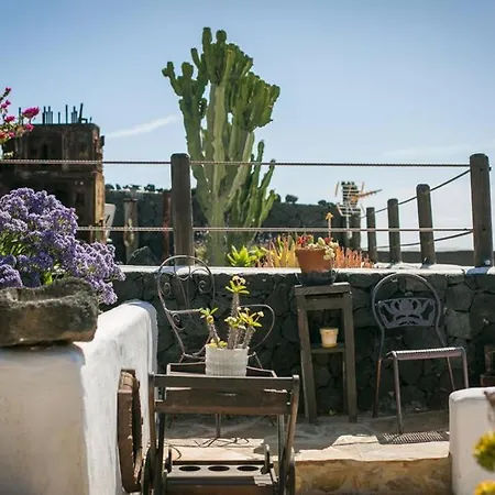 Casa Tabobo * Tías